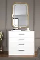 Commode Mira à 4 tiroirs, blanche, poignées noires, cm