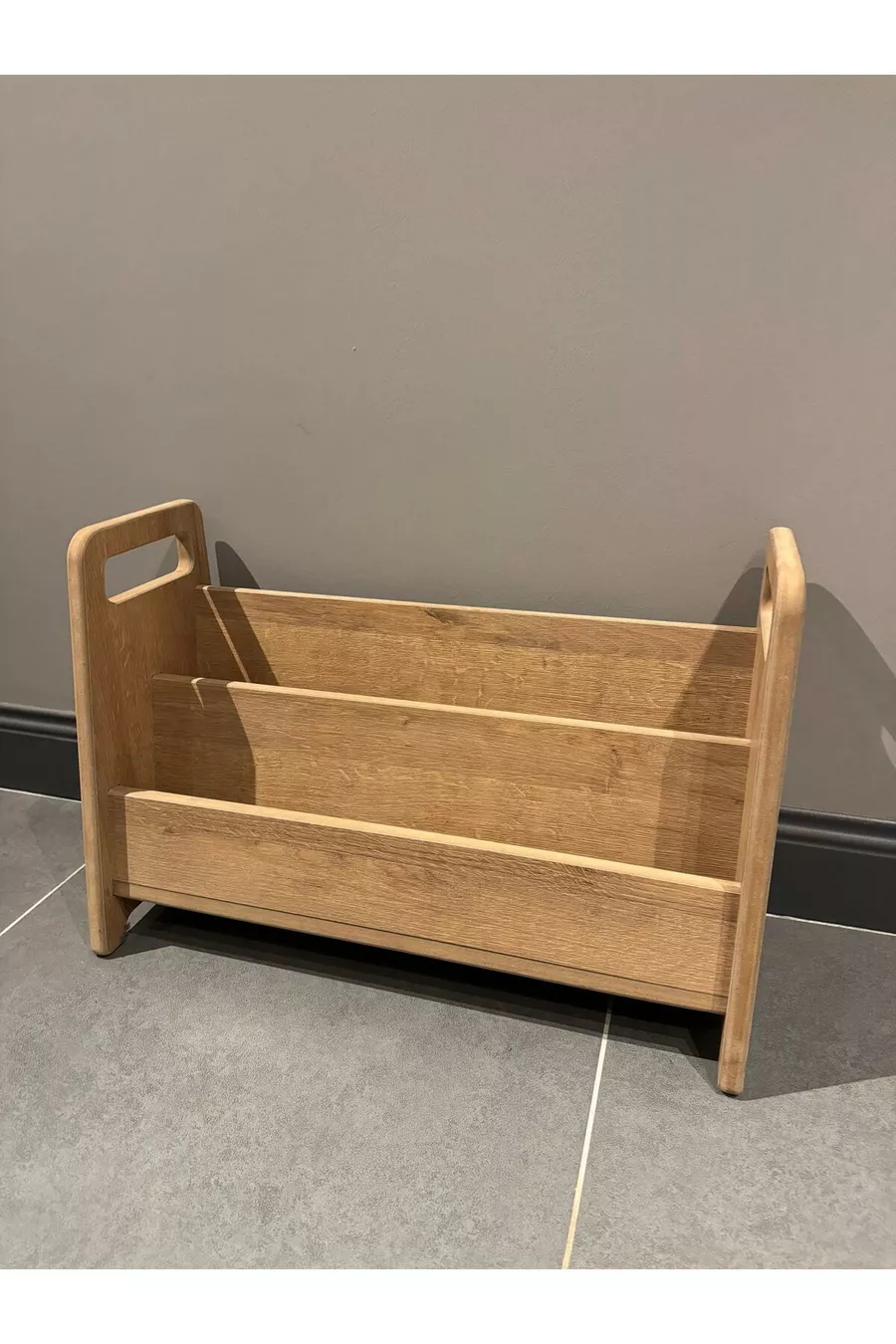 Bibliothèque Montessori en MDF très pratique