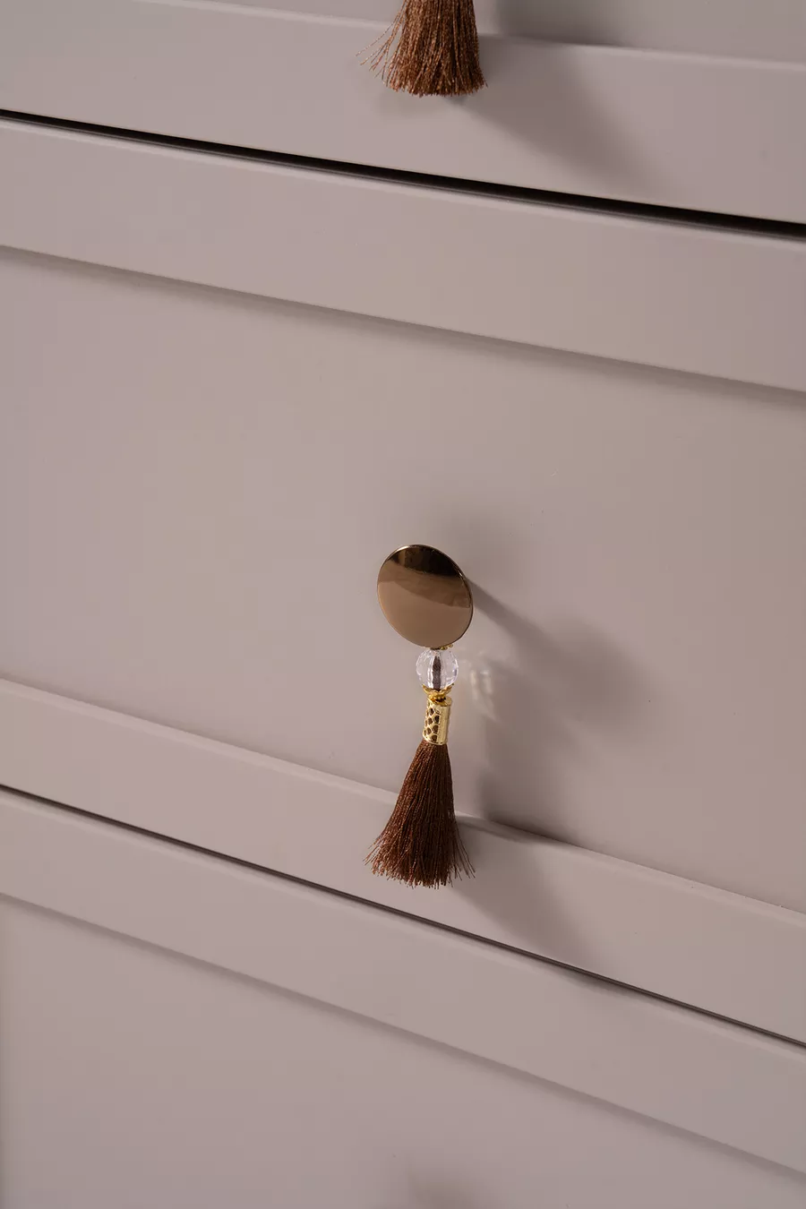 Commode Doru à 3 tiroirs avec porte