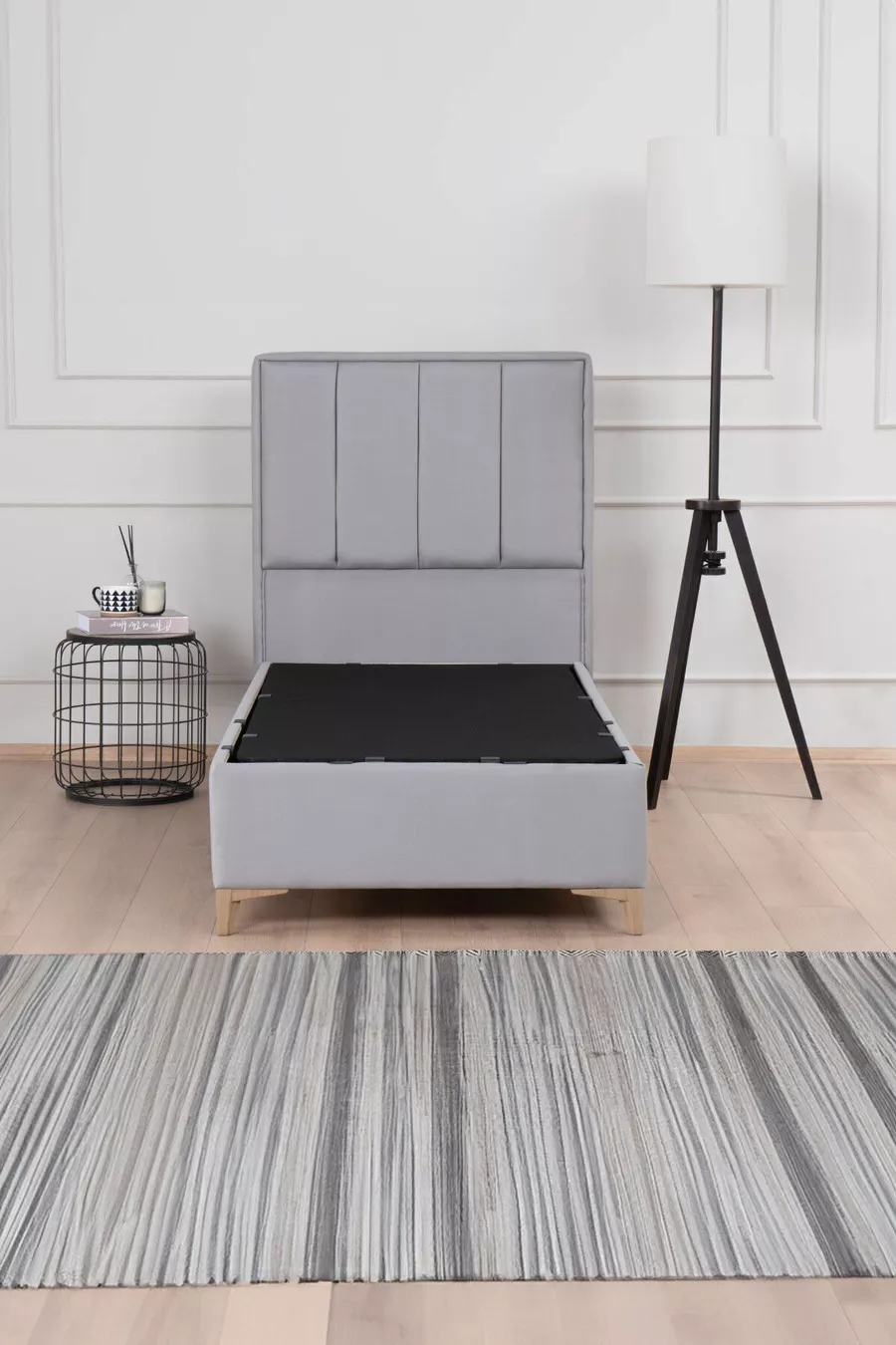 Gold Therapy Ladebed Grijs (HOOFDSTEUN EN MATTRES NIET INBEGREPEN)