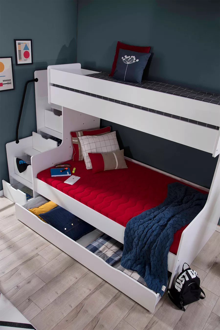 Ladekast met Trap Kinderkamer Brede Witte Stapelbed