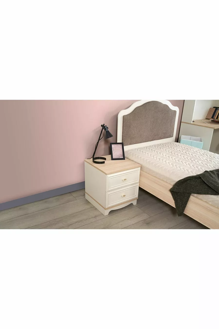 Tloft Youth Room
