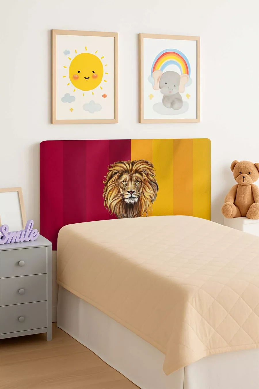 Housse de tête de lit avec motif lion jaune et rouge