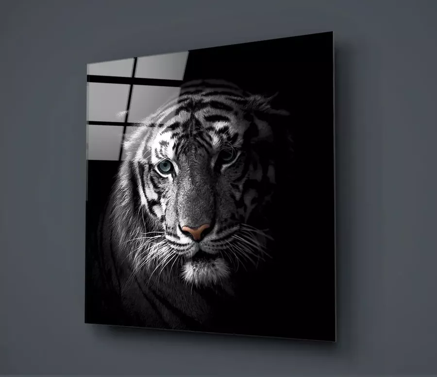 Tigre dans une peinture sur verre noir