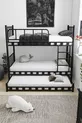 Chambre d'enfant jeune avec lit superposé et lits en métal Zambak