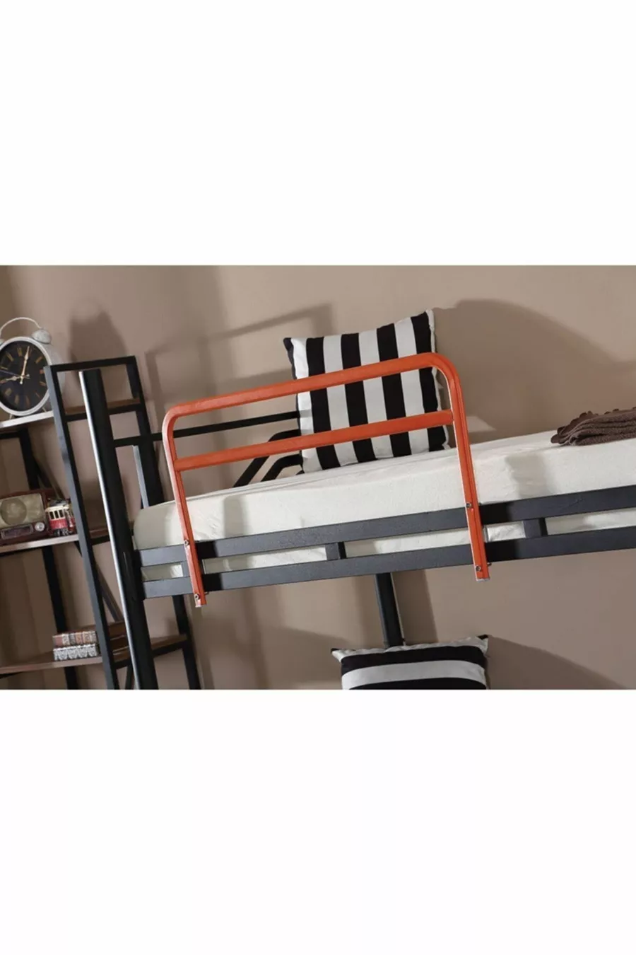 Solid Ranza Jongenskamer Metaal Stapelbed en Bedframe