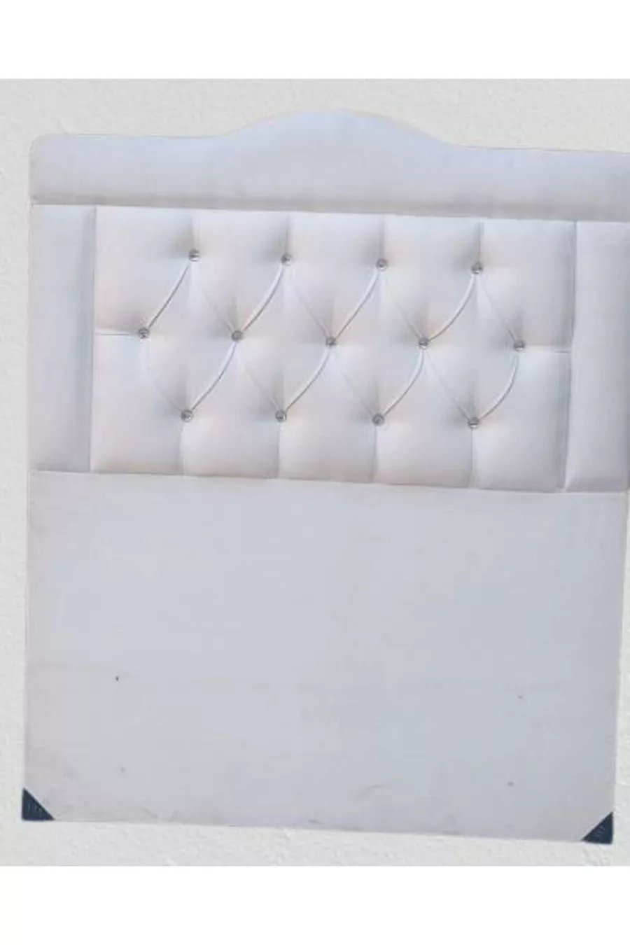 Titre DK Modèle Simple 'lik Tissu Blanc Plume de Poney Fait Main