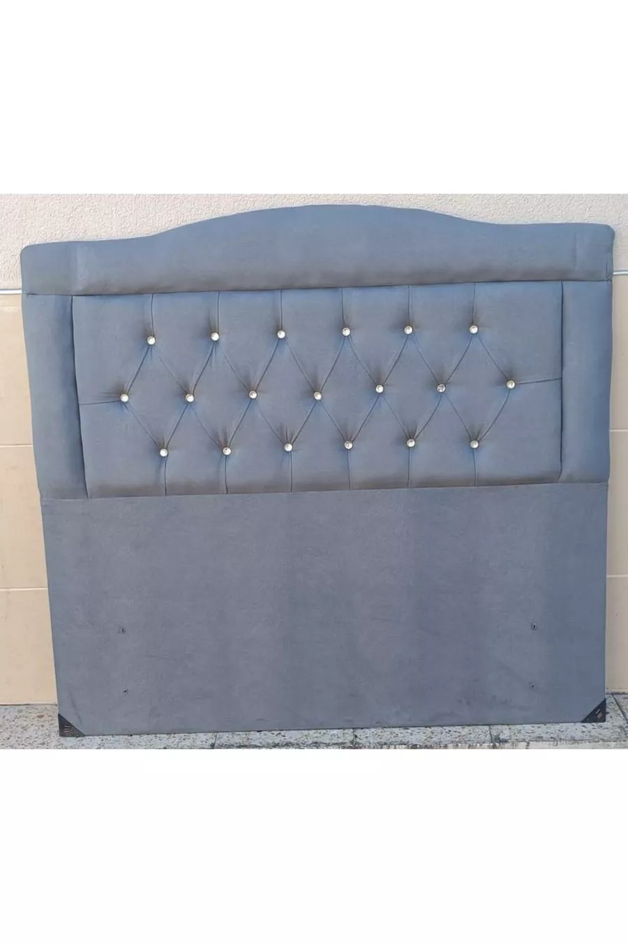 Titre DK Double Personne Tissu Anthracite en Plumetis de Poulain Rembourré Fait Main