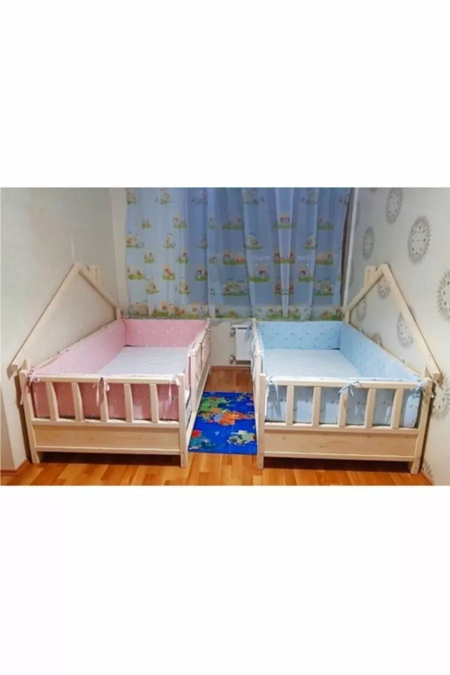 Back Roofed Doğal Ahşap Yatak Montessori Bebek Ve Çocuk Karyolası