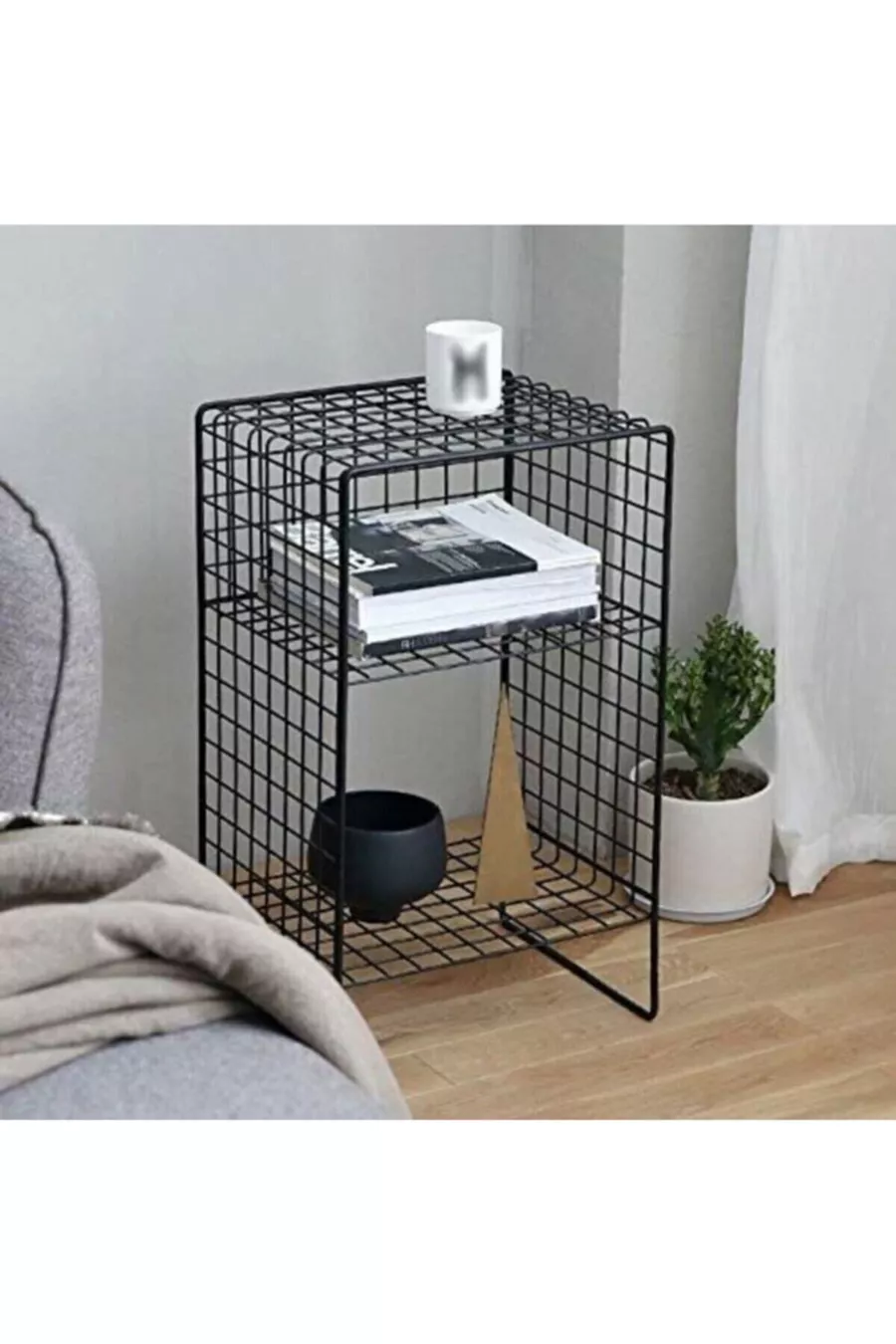 Table Basse Métallique Modèle Scandinave avec Cadre et Pieds en Fil