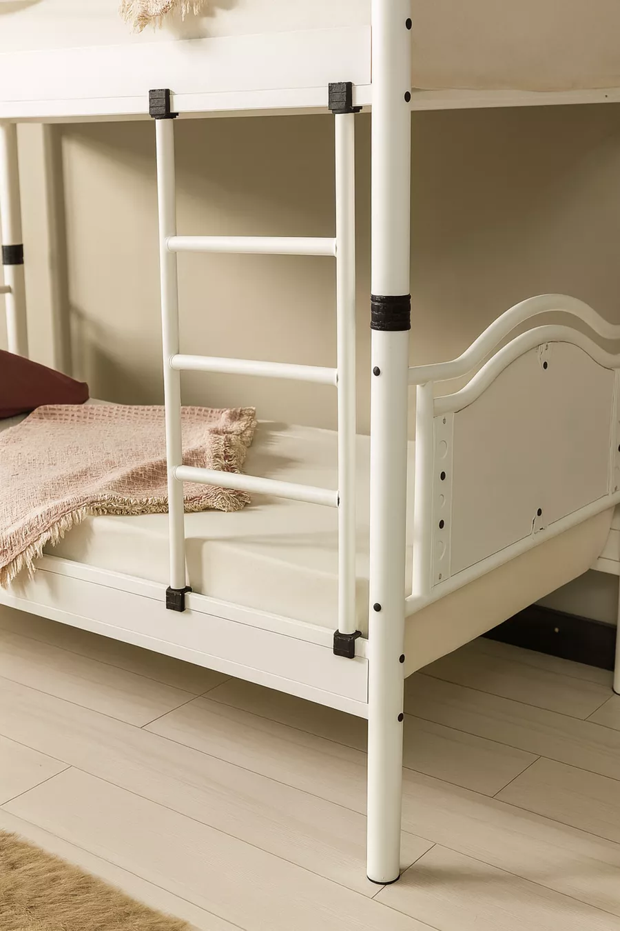 Avangard Houten Hoofdeinde Metalen Stapelbed En Bedframe Wit
