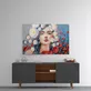 Peinture sur verre de femme et de fleurs