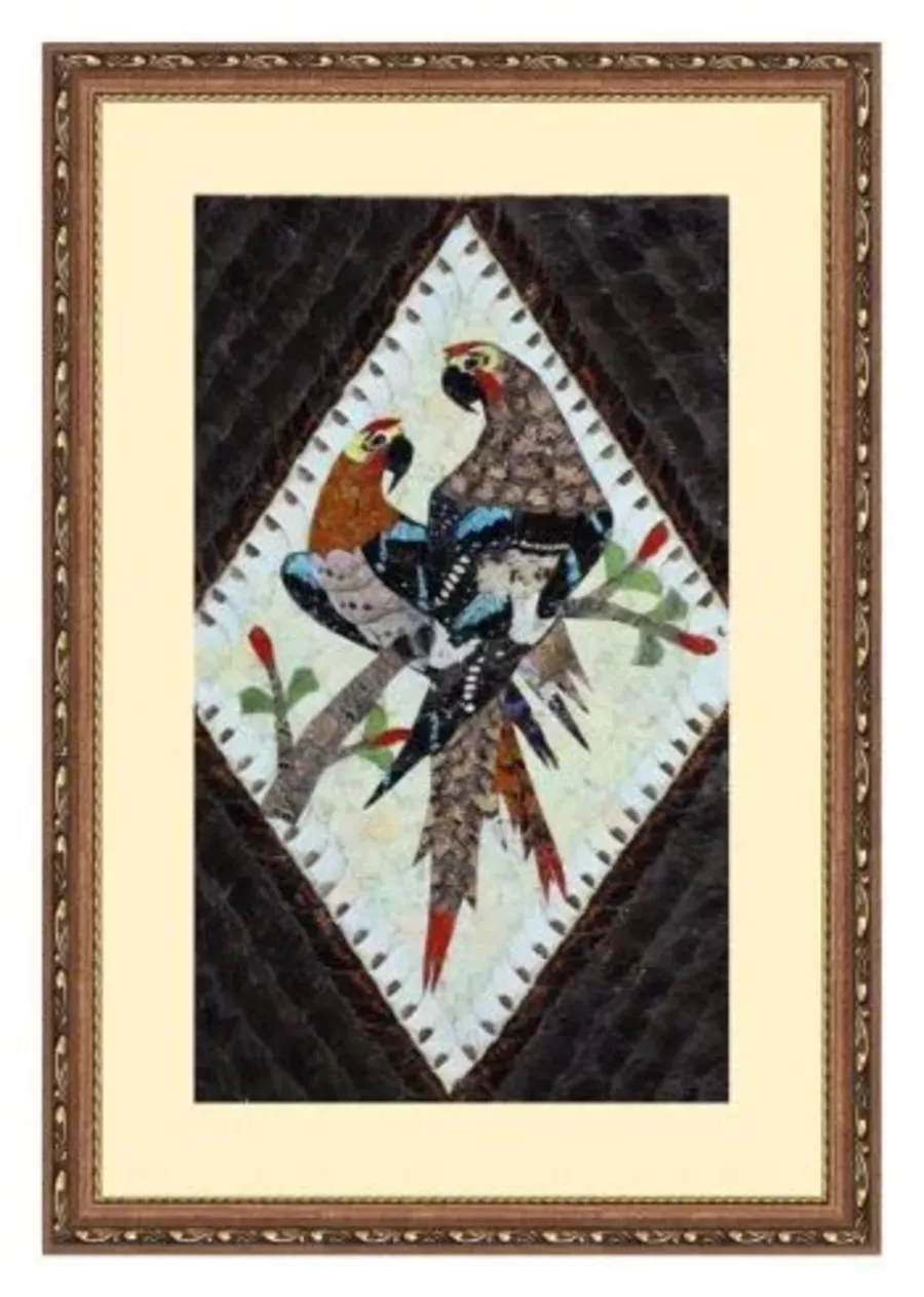Peinture à motif de cœur avec double perroquet