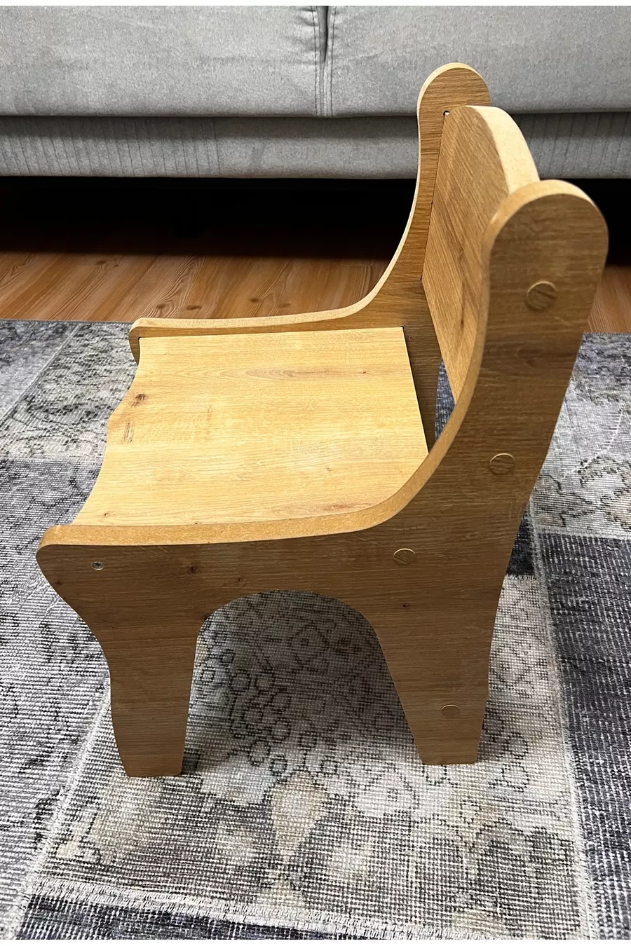 Chaise Montessori pour enfants pour jeux, activités et travail