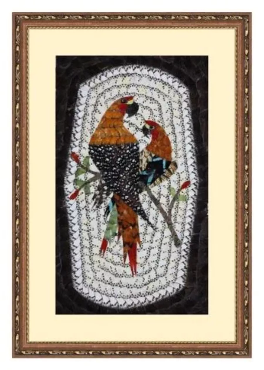 Peinture à motif de cœur avec double perroquet