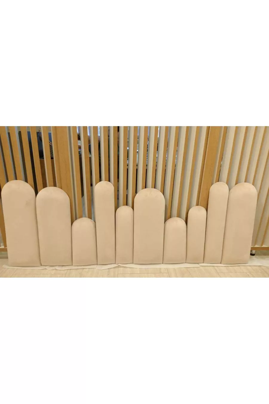 DECORATIVE HEADBOARD, BED / BASE HEADBOARD