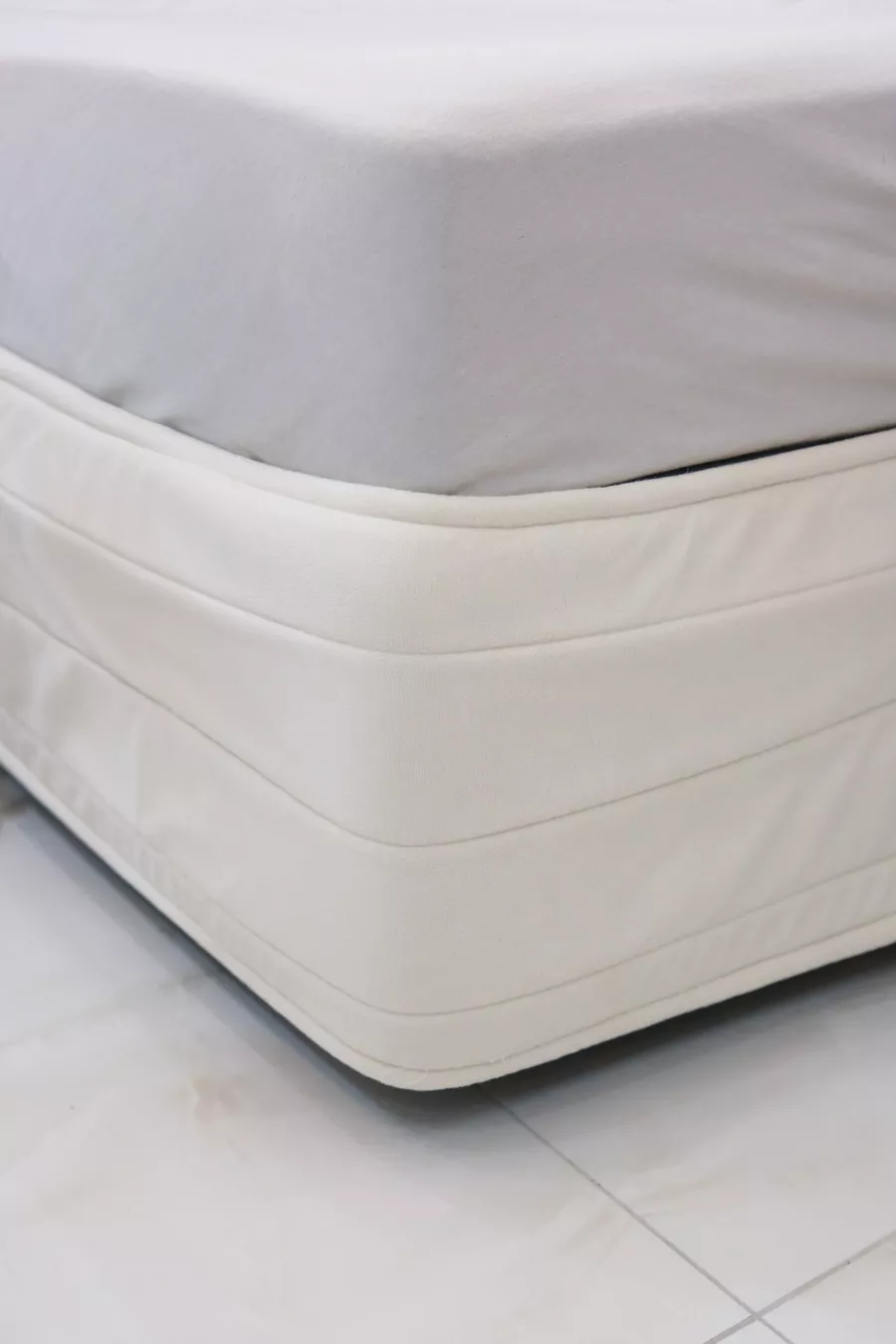 Housse de côté de lit - Tissu matelassé en duvet de poulain