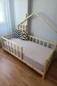 – Lit Montessori Unisexe pour Bébé et Enfant en Bois Naturel
