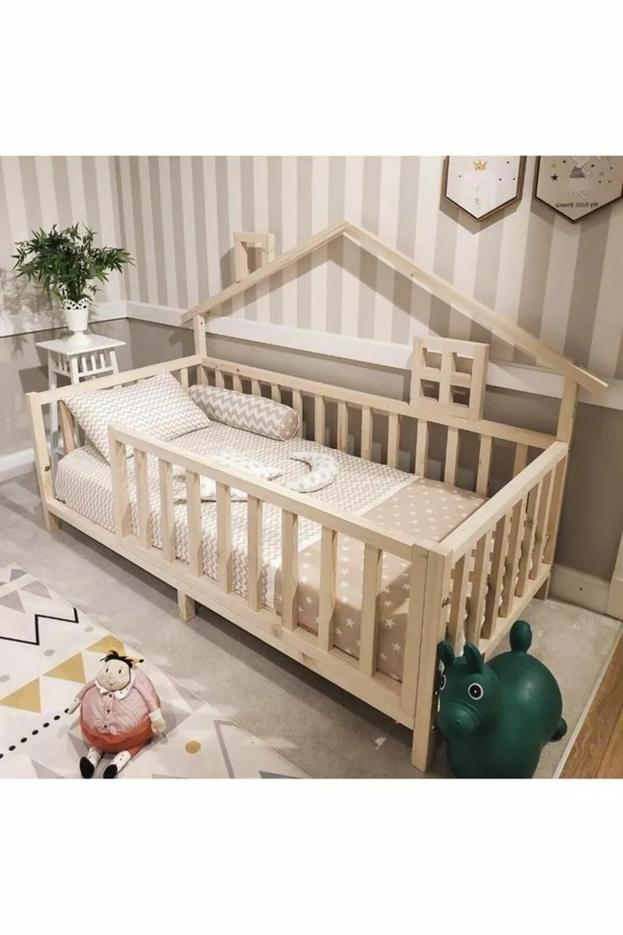 Кровать для младенцев и детей Montessori из натуральных материалов