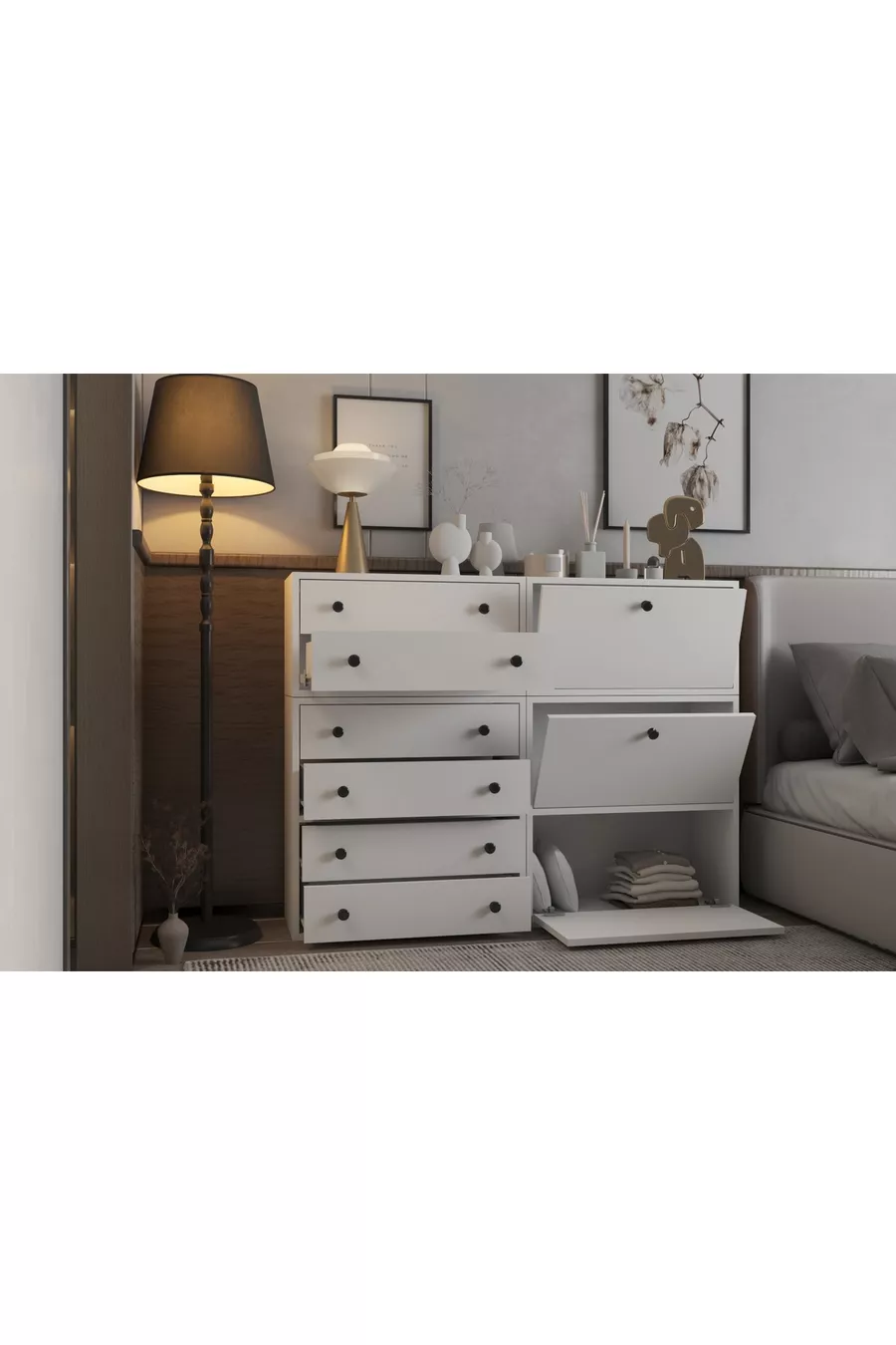 Commode blanche à trois portes et six tiroirs sans moulures