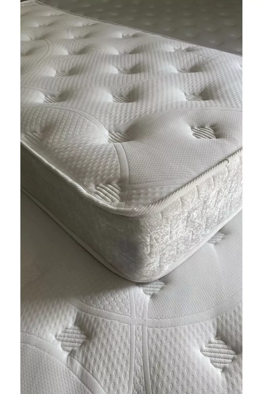 Matelas en coton orthopédique pour une personne (matelas réservé aux magasins de meubles et de literie)