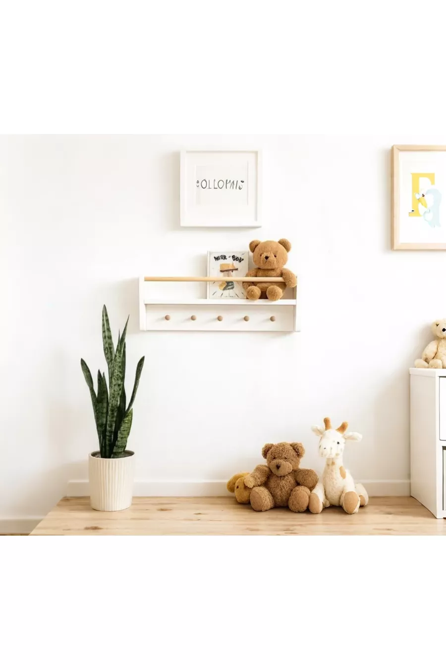 Libreria da parete Montessori con 2 appendini in MDF bianco