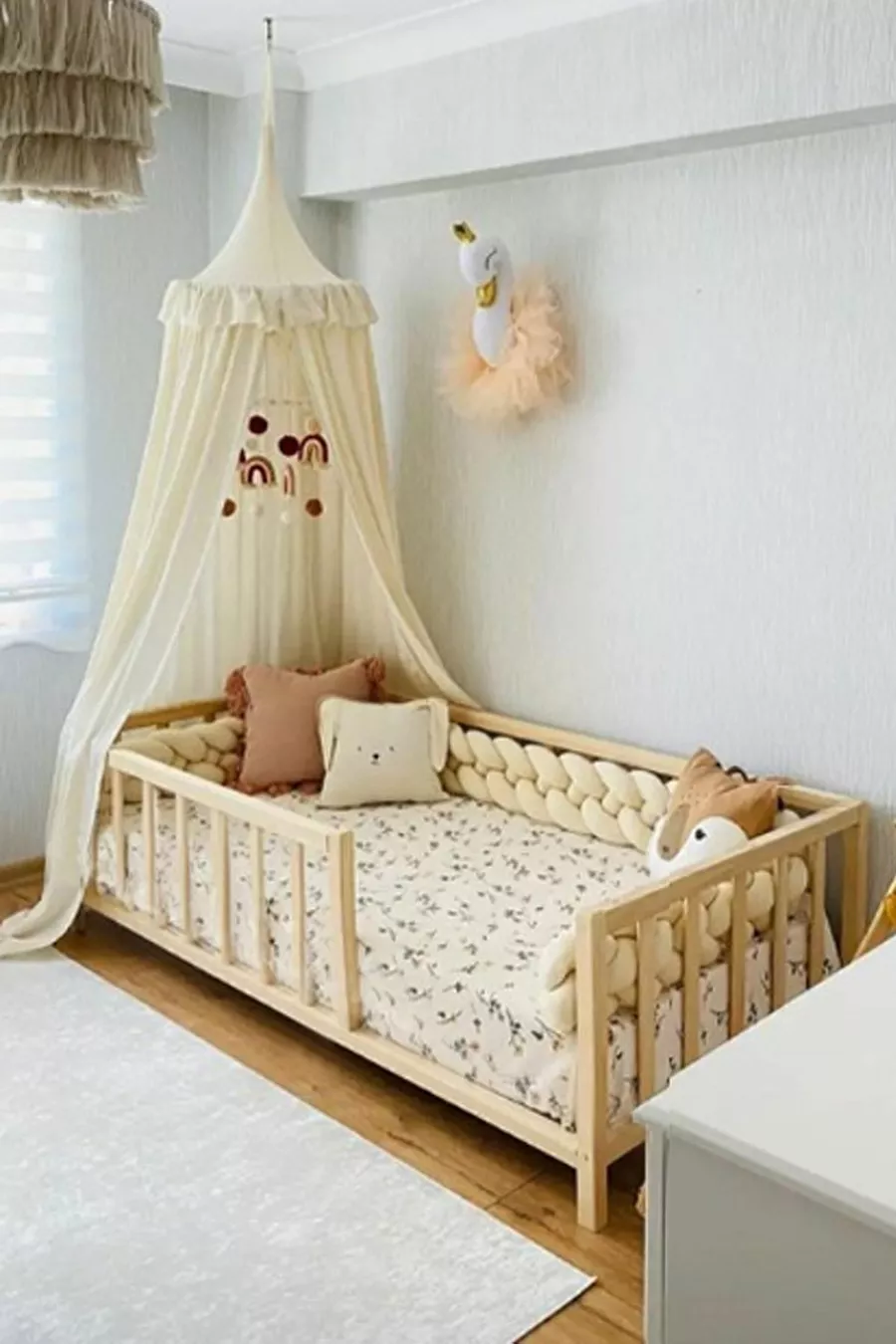 Unisex Montessori Baby- en Kinderbed Natuurlijk Houten Bed