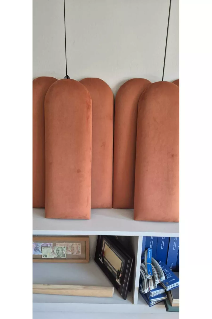 DECORATIEF BEDHOOFD, BED / ONDERSTEL HOOFD