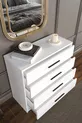 Commode Mira à 4 tiroirs, blanche, poignées noires, cm