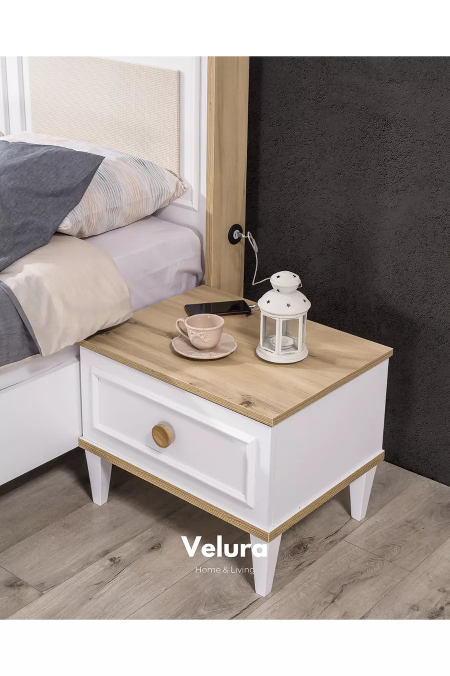 Set camera da letto in legno (Armadio + Comò + Comodino + Letto)