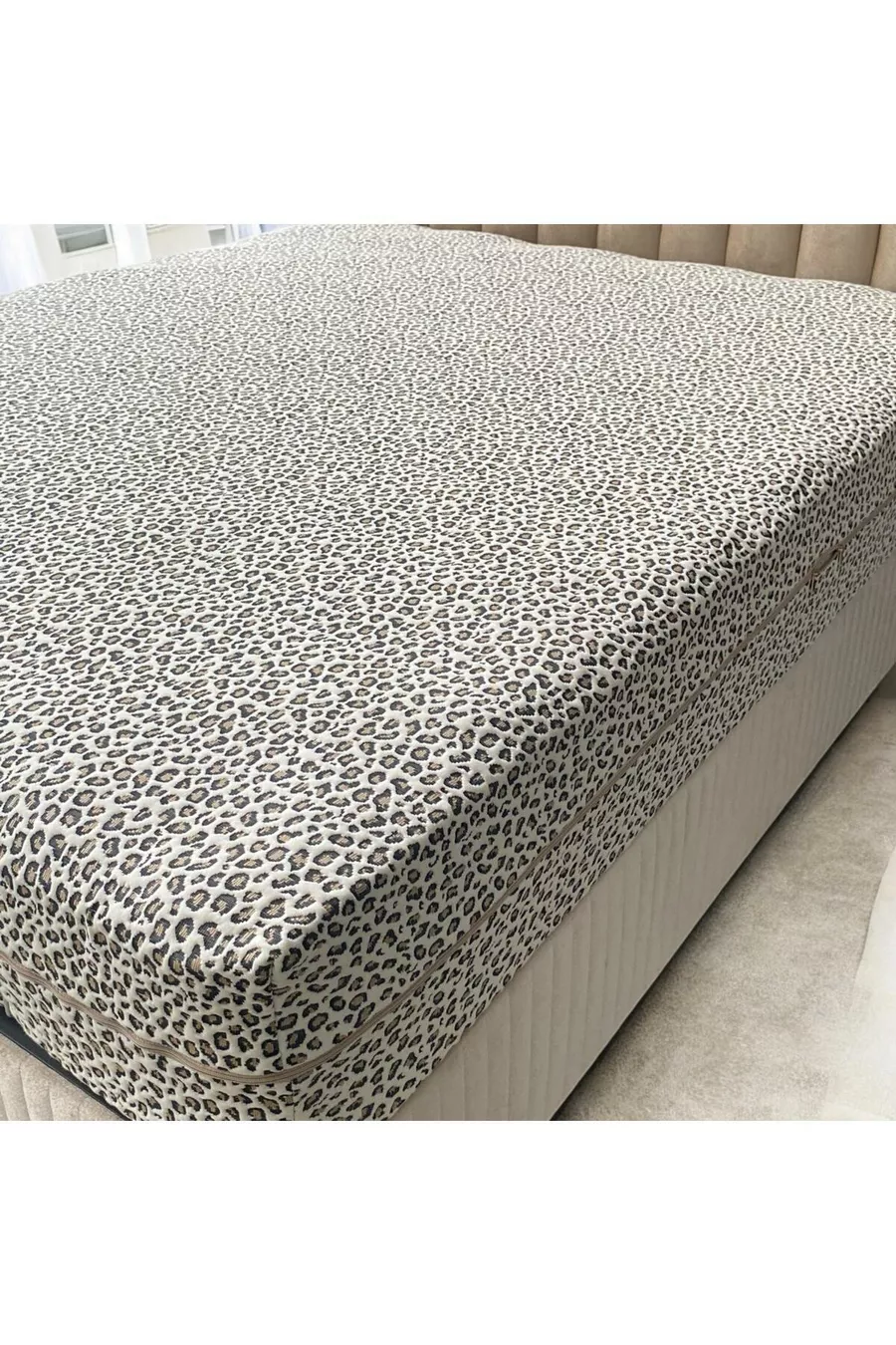 Housse de lit Flora avec fermeture éclair, protège-matelas & matelas, fermeture éclair sur 3 côtés