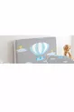 Housse de tête de lit sur fond avec ballon bleu volant