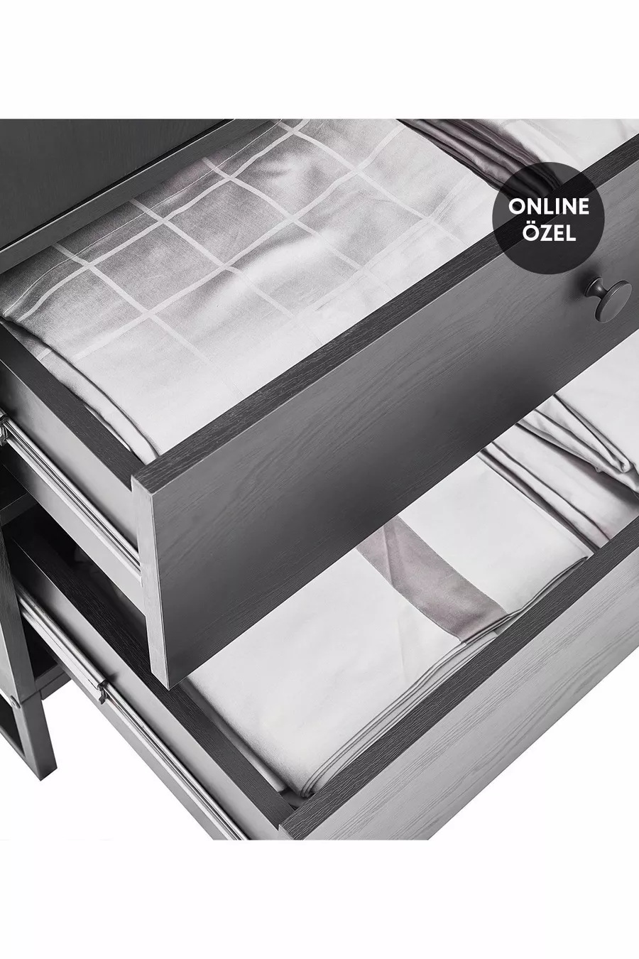 Kalinsta 3-Door Wardrobe - Black