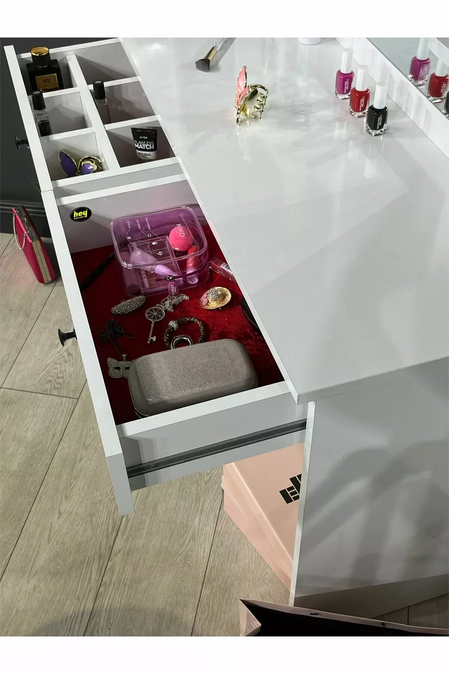 Tavolo da Trucco con Specchio, Tocador con 2 Cassetti, Organizer per Gioielli e Mensola, Bianco, cm