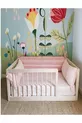 Lit pour enfants en bois naturel Zehra Montessori avec barreaux ronds, modèle au ras du sol