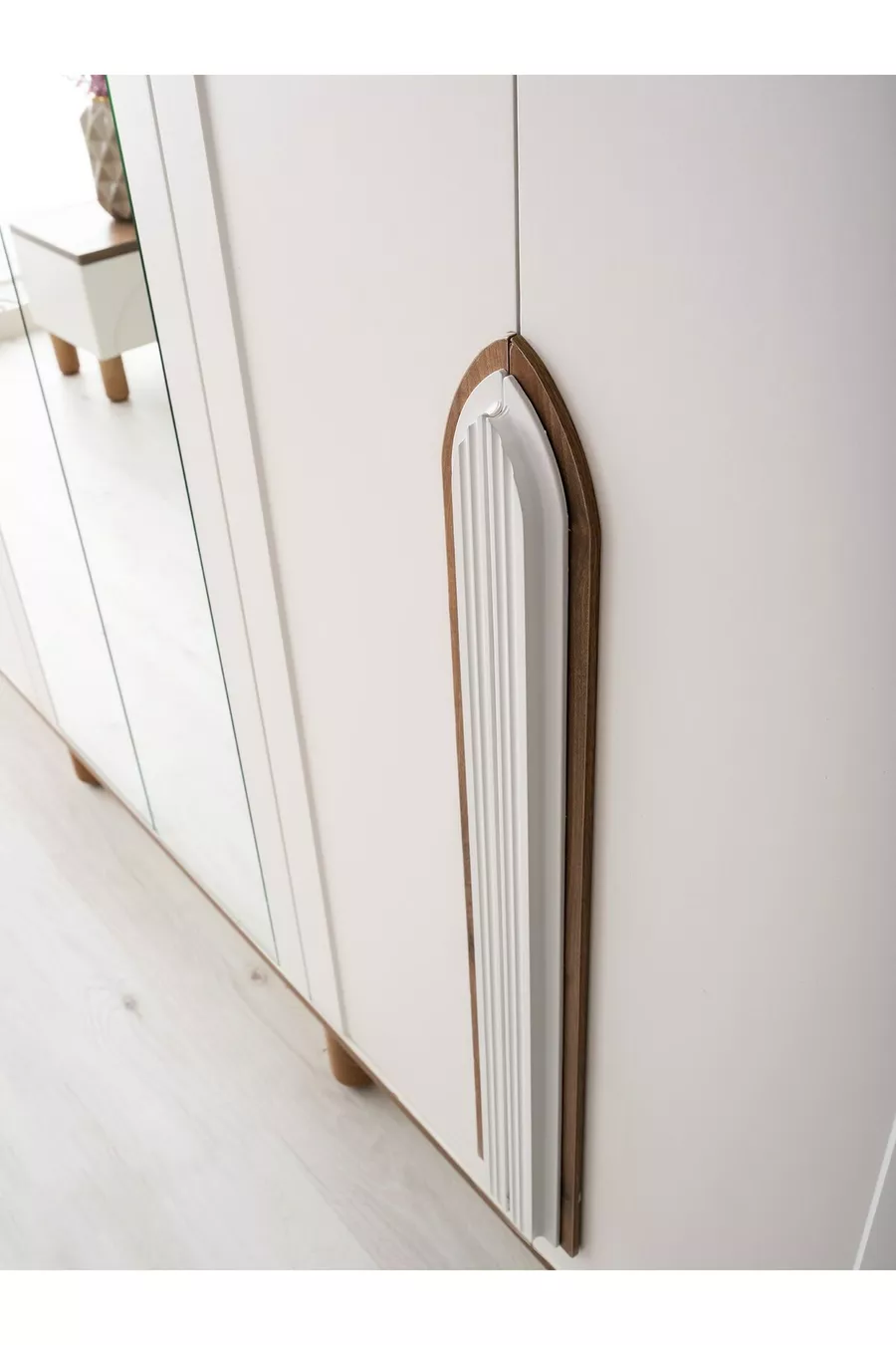 ENSEMBLE DE CHAMBRE À COUCHER KOSOVA À BASE DE MDF