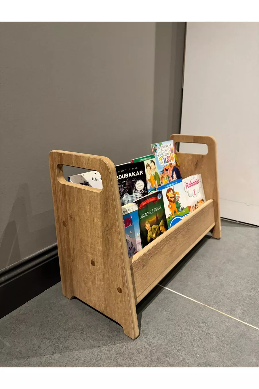Bibliothèque Montessori en MDF très pratique
