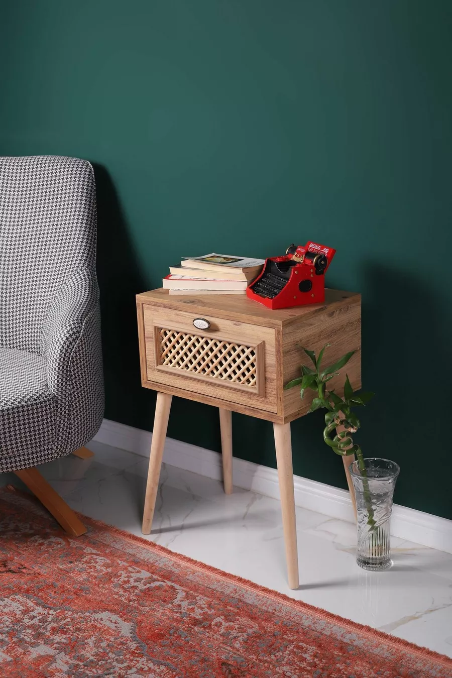 Nachtkastje met deksel voor naast het bed, nachtkastje met dennenhouten frame