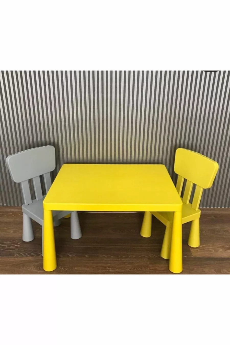 Set tavolo per bambini Mammut giallo con sedia giallo-grigia