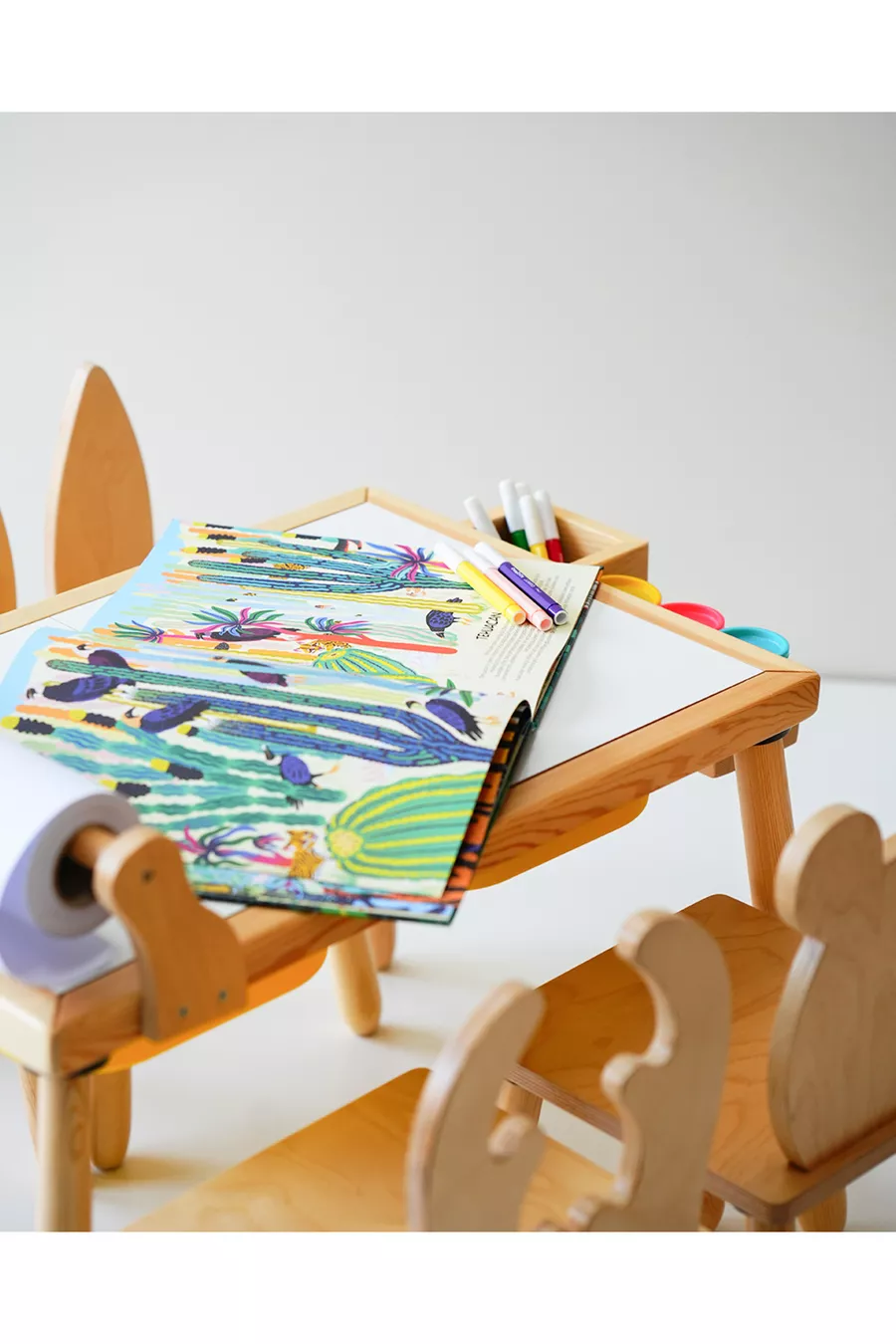 Holz-Sinnes-Aktivitätstisch für Kinder + 1 Stuhl-Set (mit Geschenk-Rollenpapier)