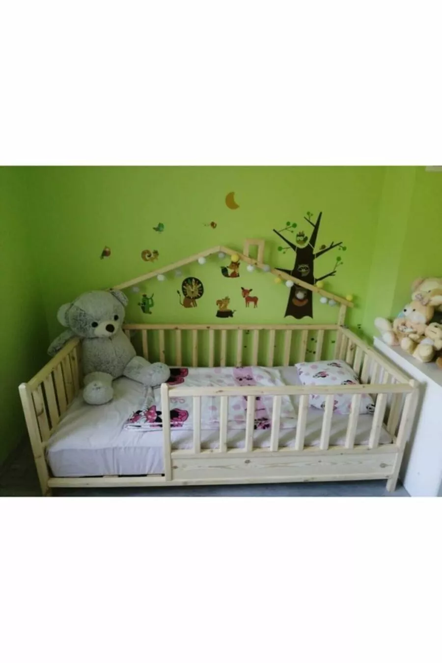 Back Roofed Doğal Ahşap Yatak Montessori Bebek Ve Çocuk Karyolası