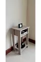 Table de chevet en MDF avec étagères ouvertes, coton et beige