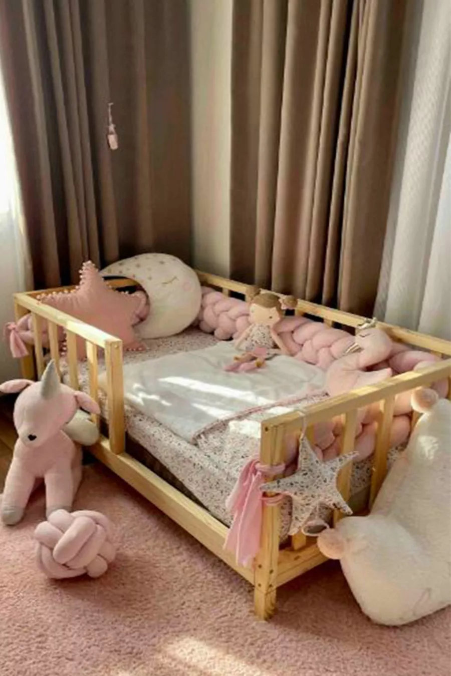 Unisex Montessori Baby- en Kinderbed Natuurlijk Houten Bed