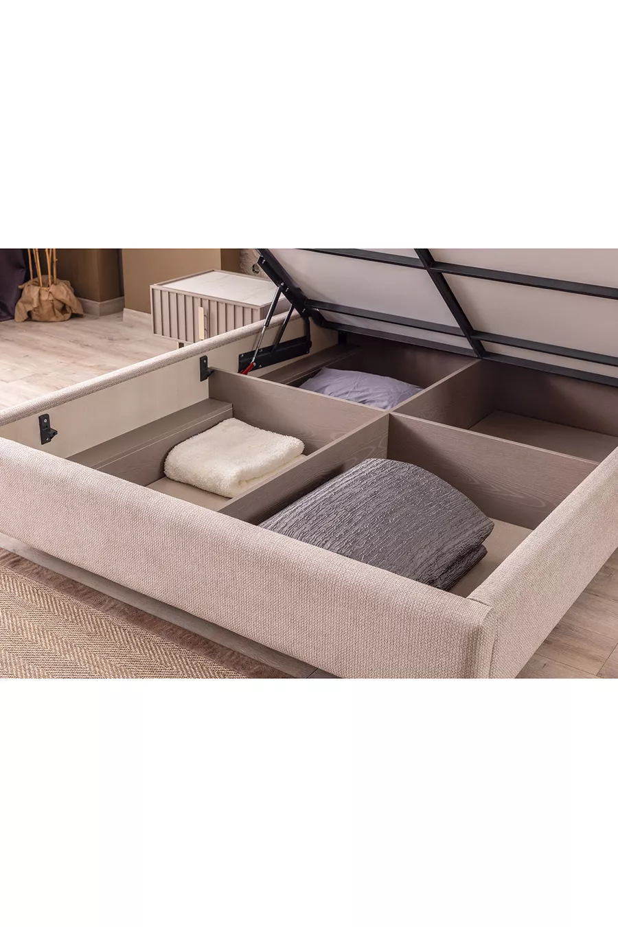 Camera da letto con letto e finiture latte