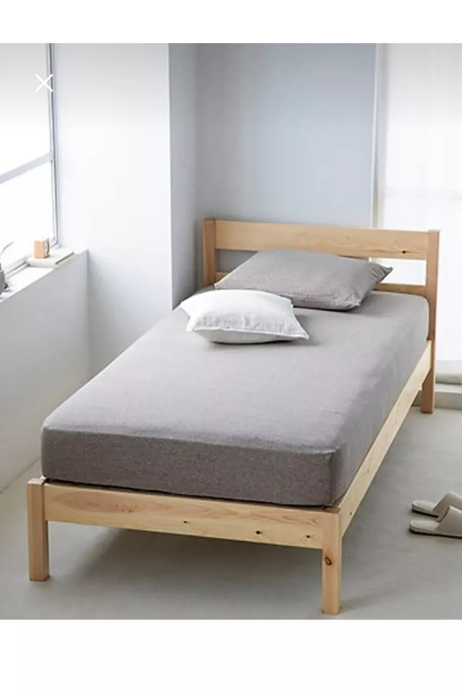 letto in legno massiccio