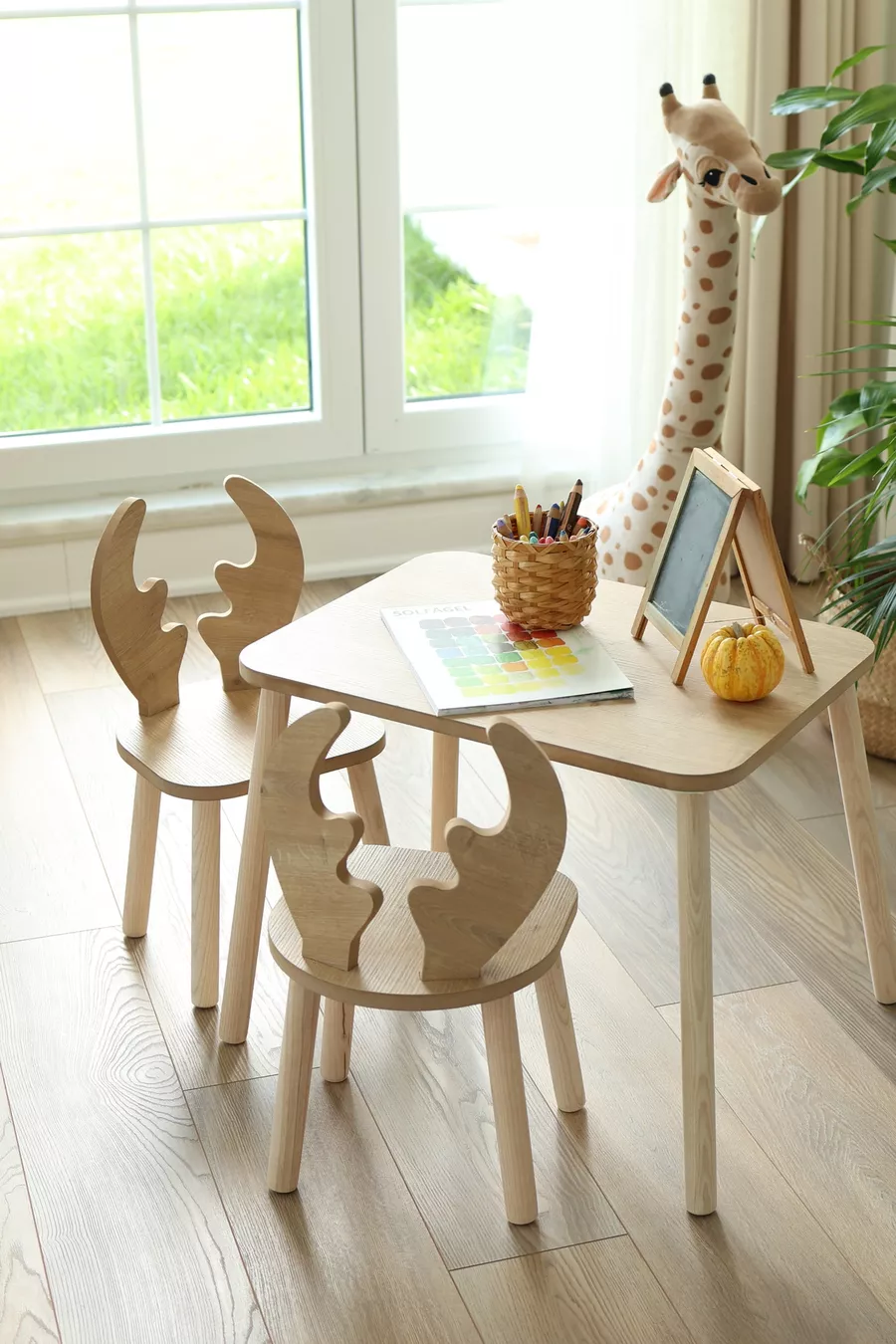 The Deer 1 Masa + 2 Sandalye (Çocuklar için Montessori Aktivite ve Etkinlik Masa Sandalye Takımı)