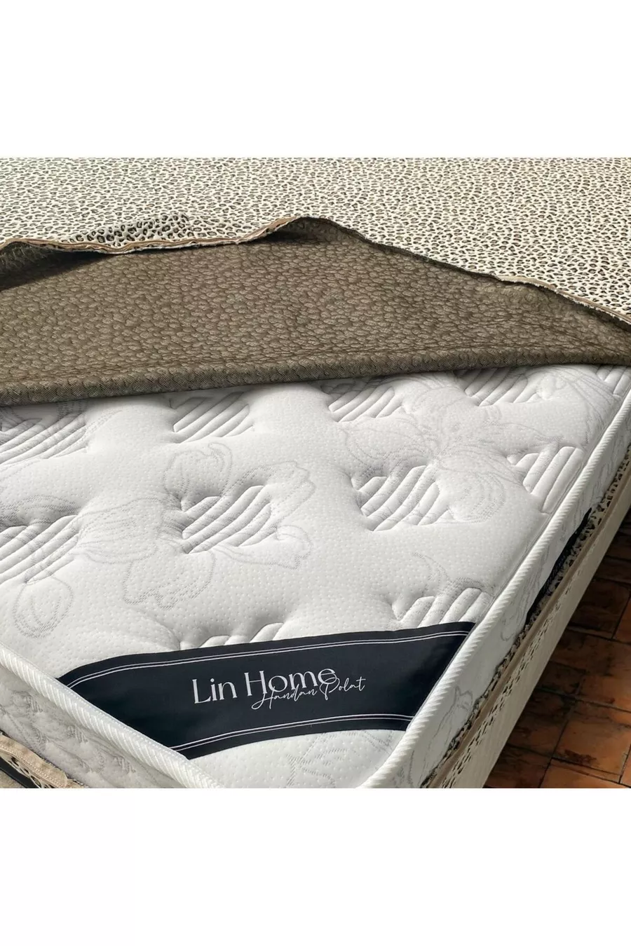 Housse de lit Flora avec fermeture éclair, protège-matelas & matelas, fermeture éclair sur 3 côtés