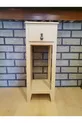 table de chevet, table basse, commode, peinture à la main