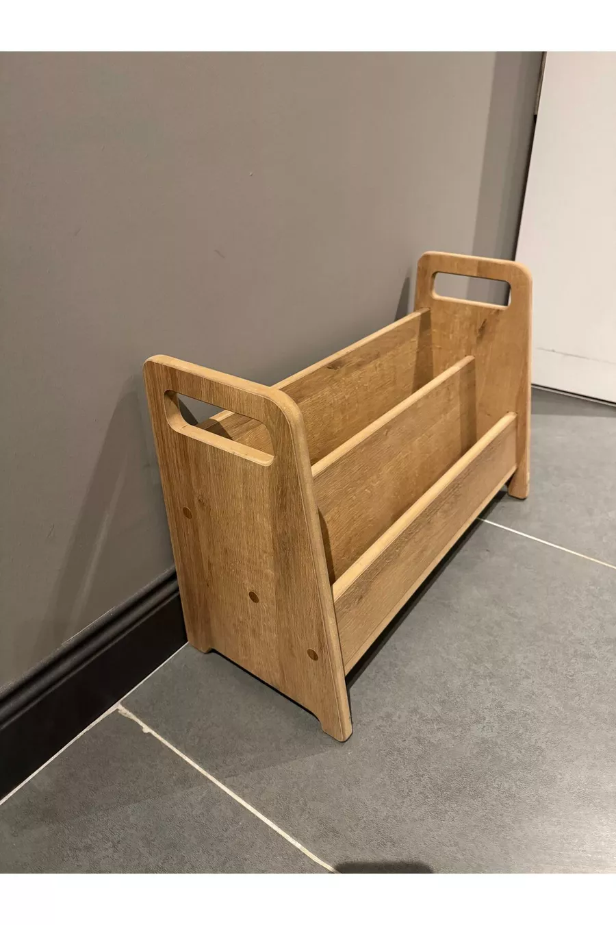 Bibliothèque Montessori en MDF très pratique