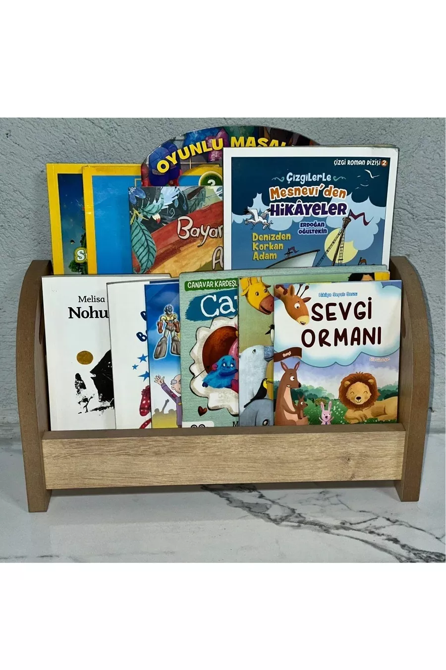Bibliothèque Montessori en bois, très pratique